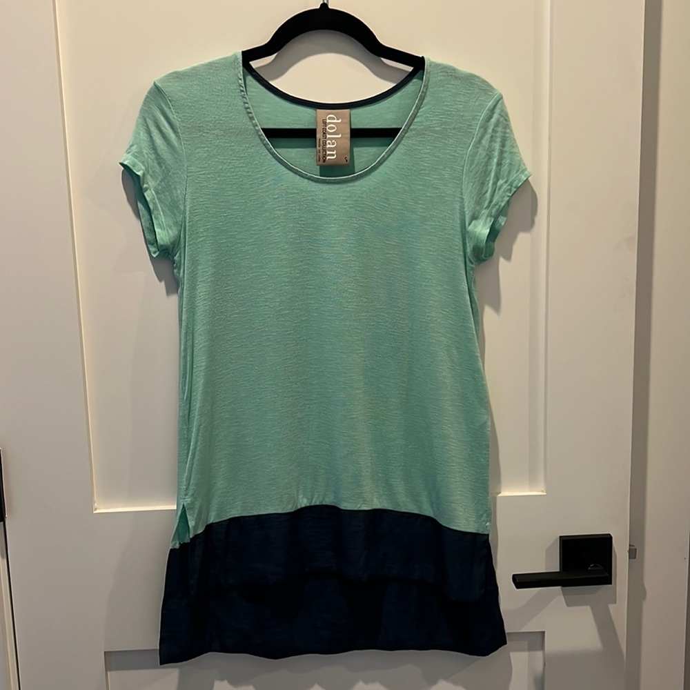 Anthropologie dolan short sleeve shirt. VGUC